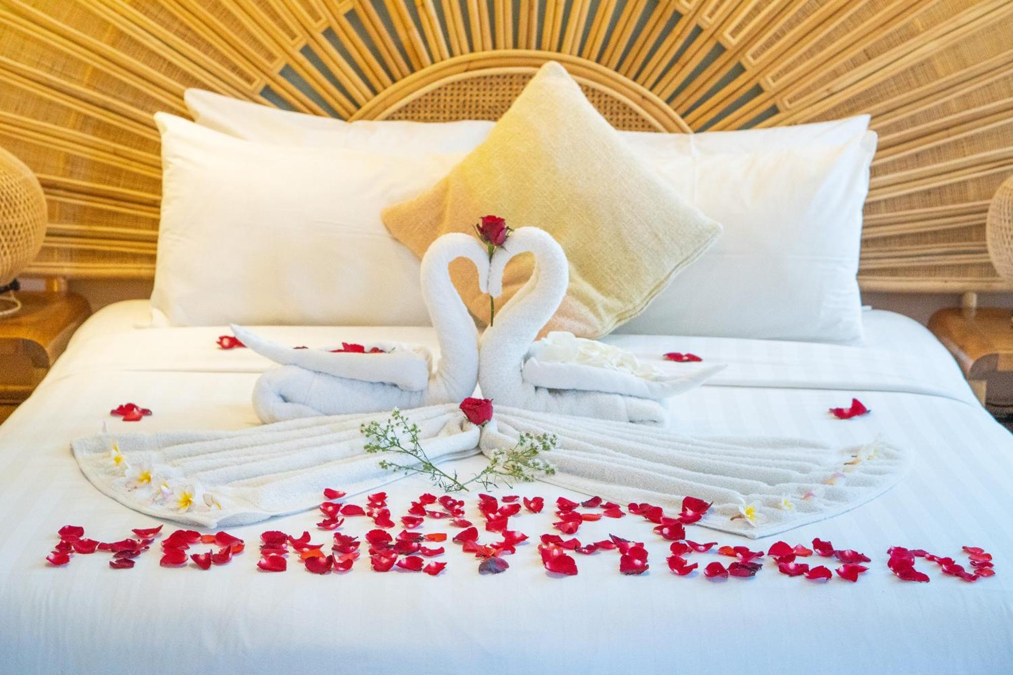 La Rose Villas And Suites Camp Canggu Exterior foto