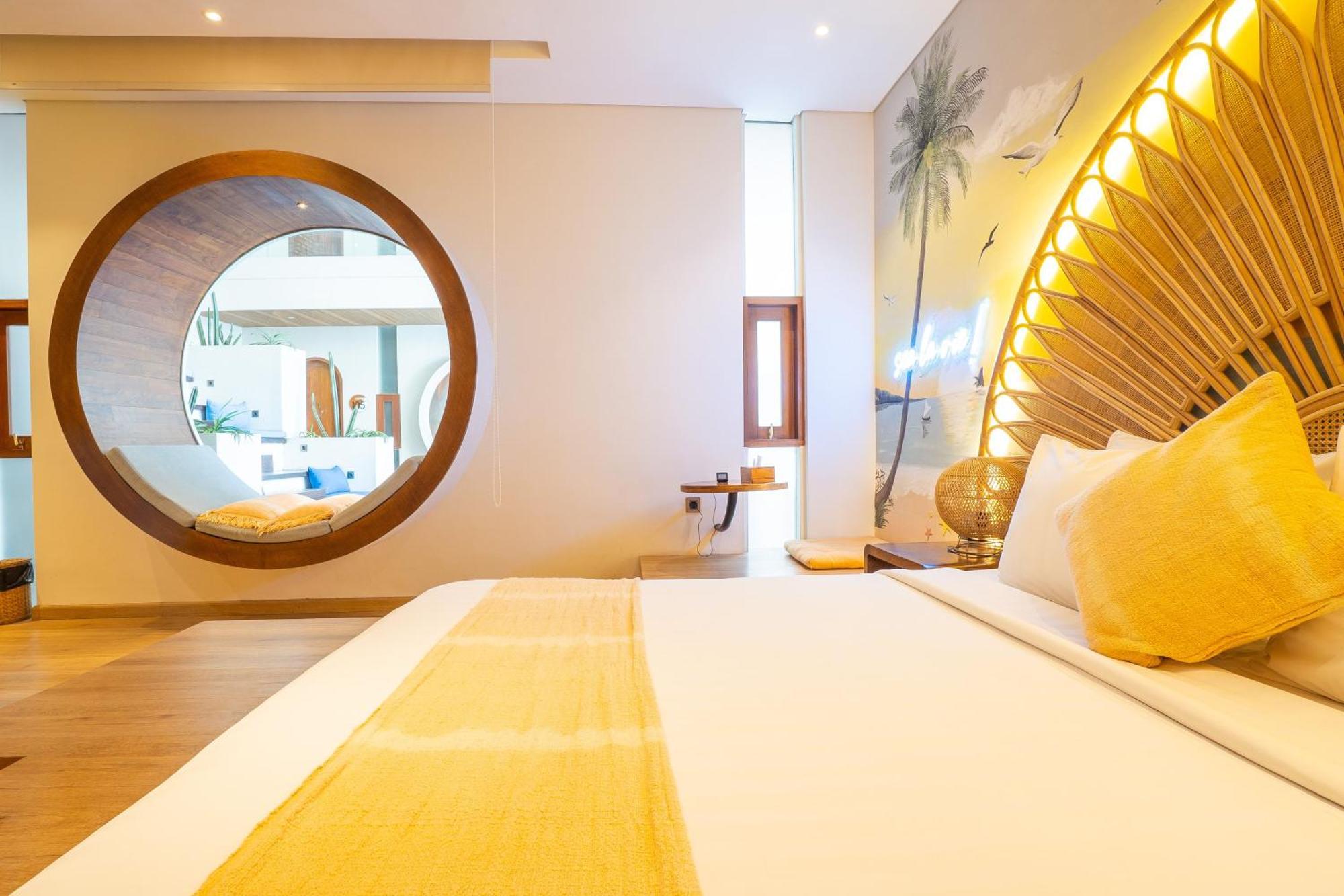 La Rose Villas And Suites Camp Canggu Exterior foto